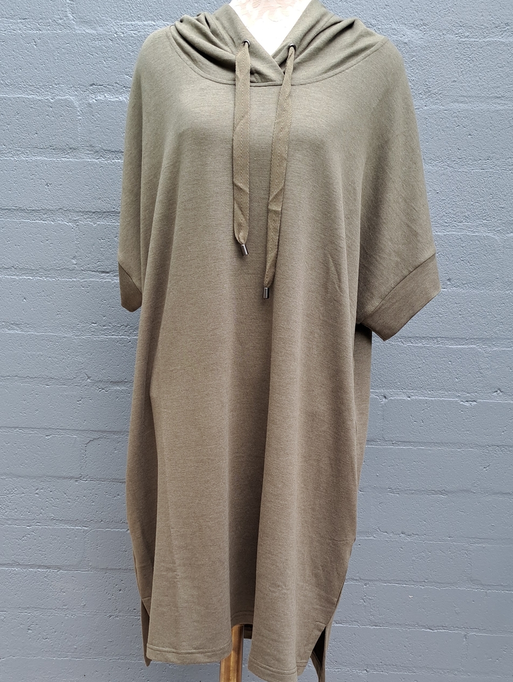 Olive Green Hooded Short-Sleeve Dress Size 2XL